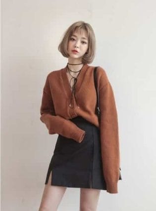 Klassisch feminine koreanische Mode